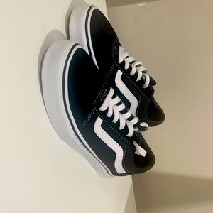 Vans(Suede/Canvas)Black/White